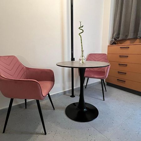 Apartment Falirou Athena Bagian luar foto