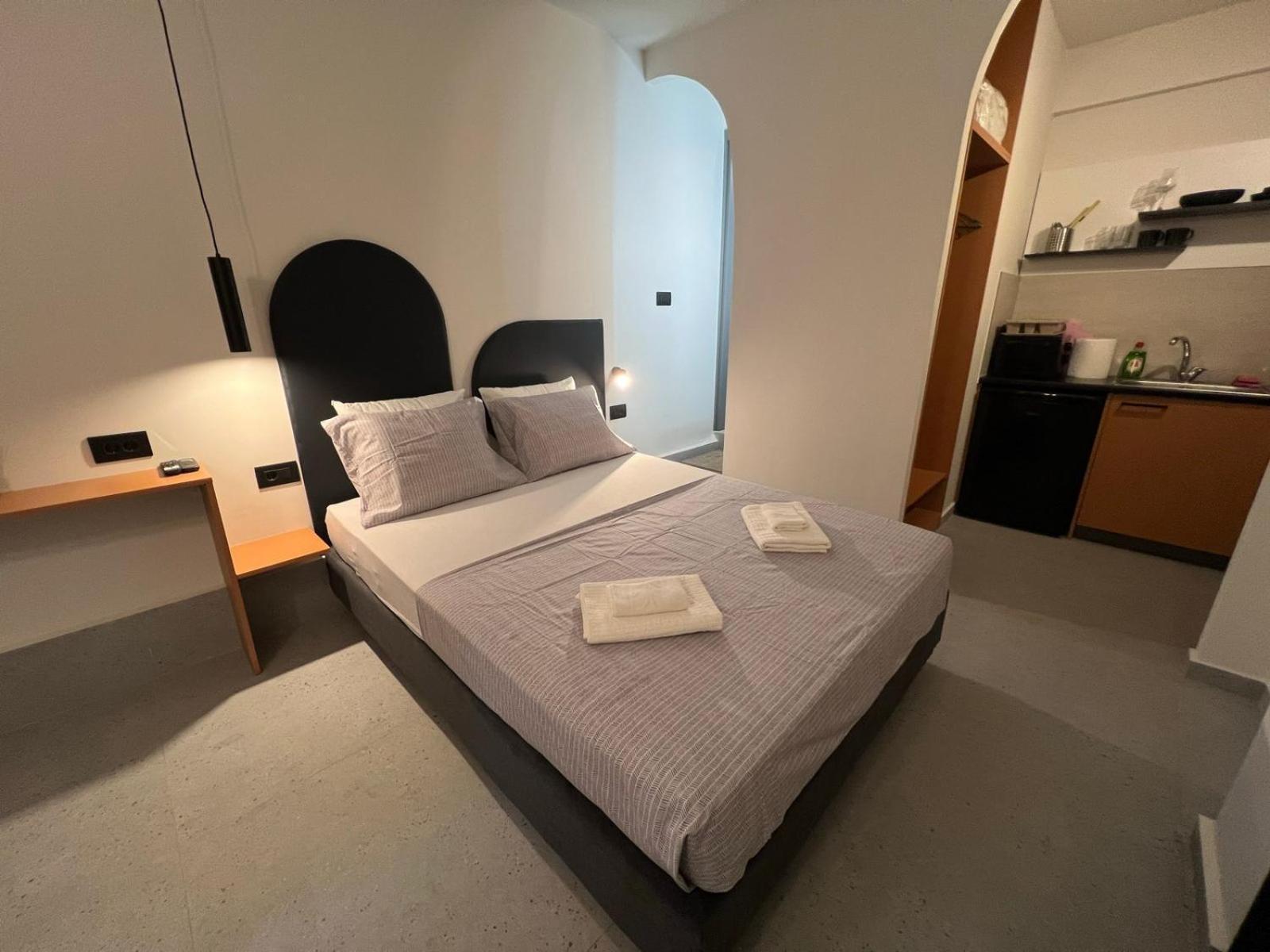Apartment Falirou Athena Bagian luar foto